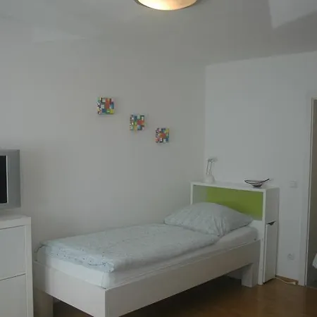 Koeln Appartement アパート