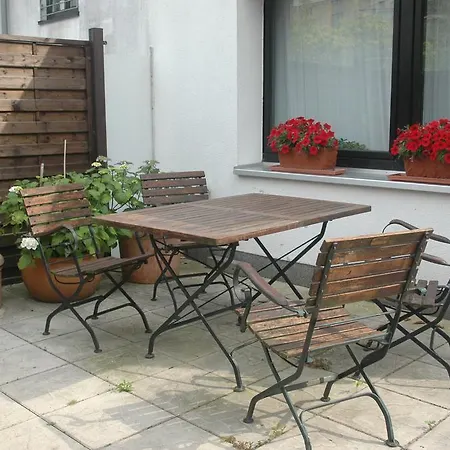 Koeln Appartement Кёльн