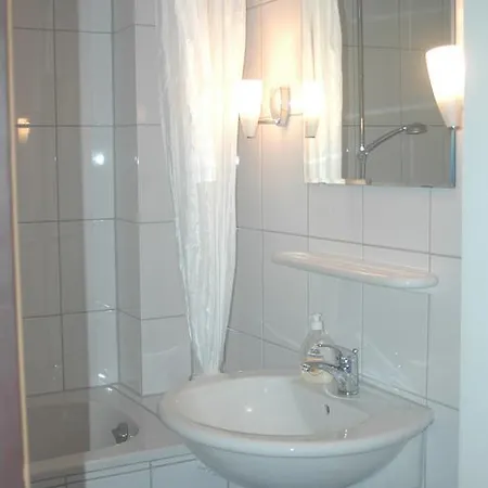 Апартаменты Koeln Appartement *
