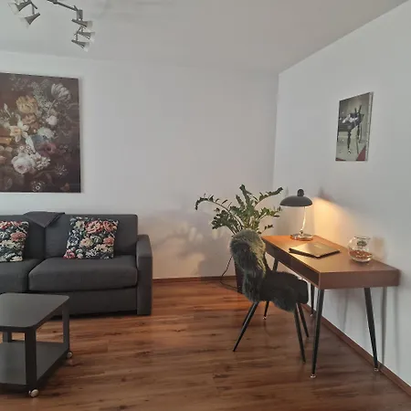 Koeln Appartement Кёльн
